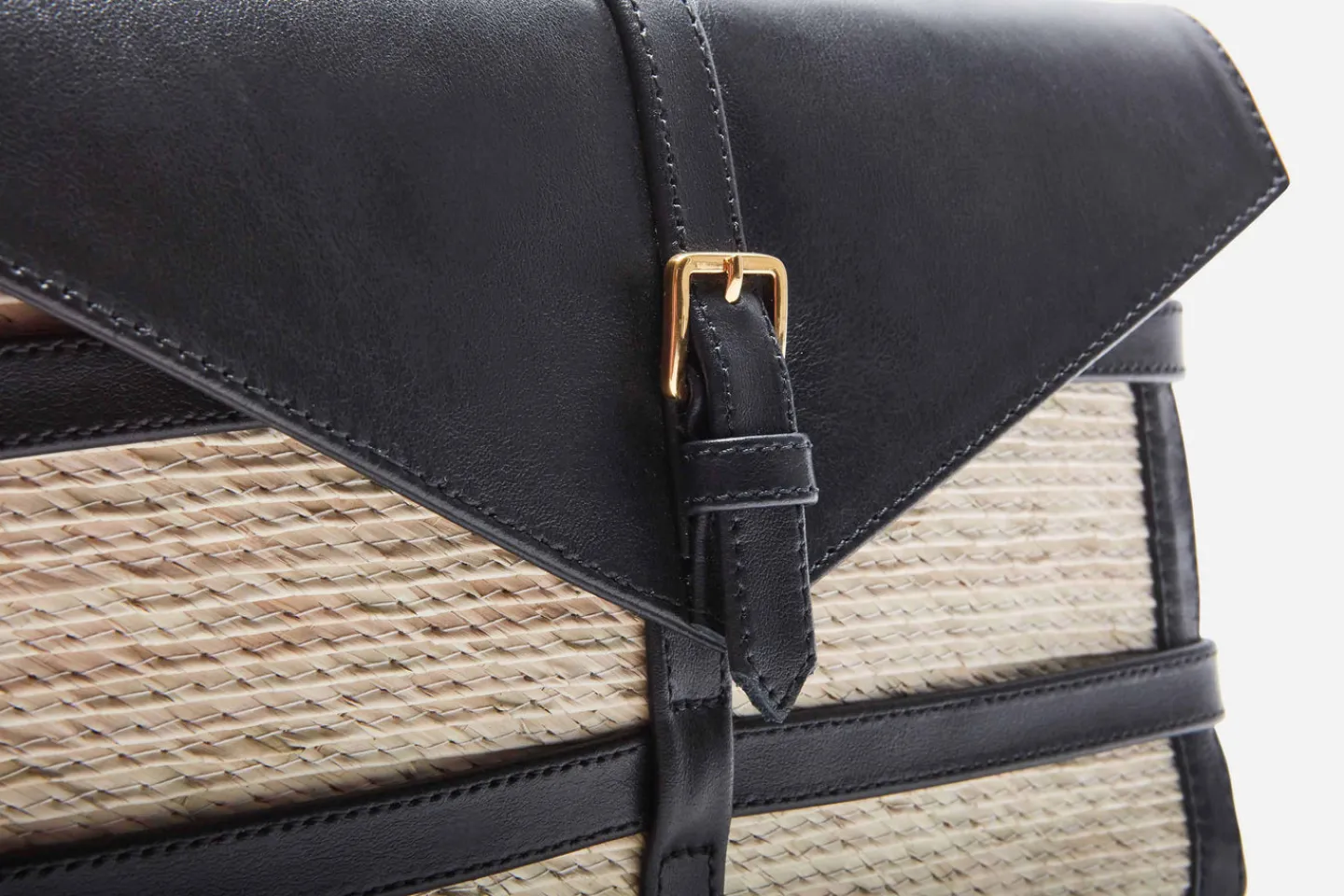 Altuzarra Handbags*Watermill Envelope Natural/Black